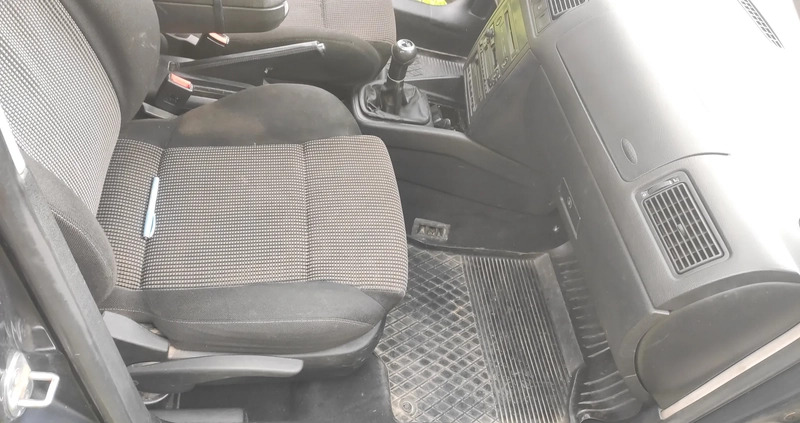 Volkswagen Golf cena 8500 przebieg: 354269, rok produkcji 2001 z Szepietowo małe 436